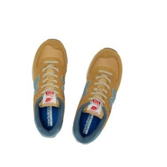 New Balance | Unisex Suede Plain Leather Logo Sneakers - Picture 5 of 9